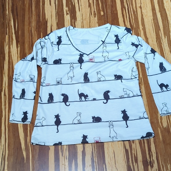 Source Unknown Tops - Cat Print Long Sleeve Shirt